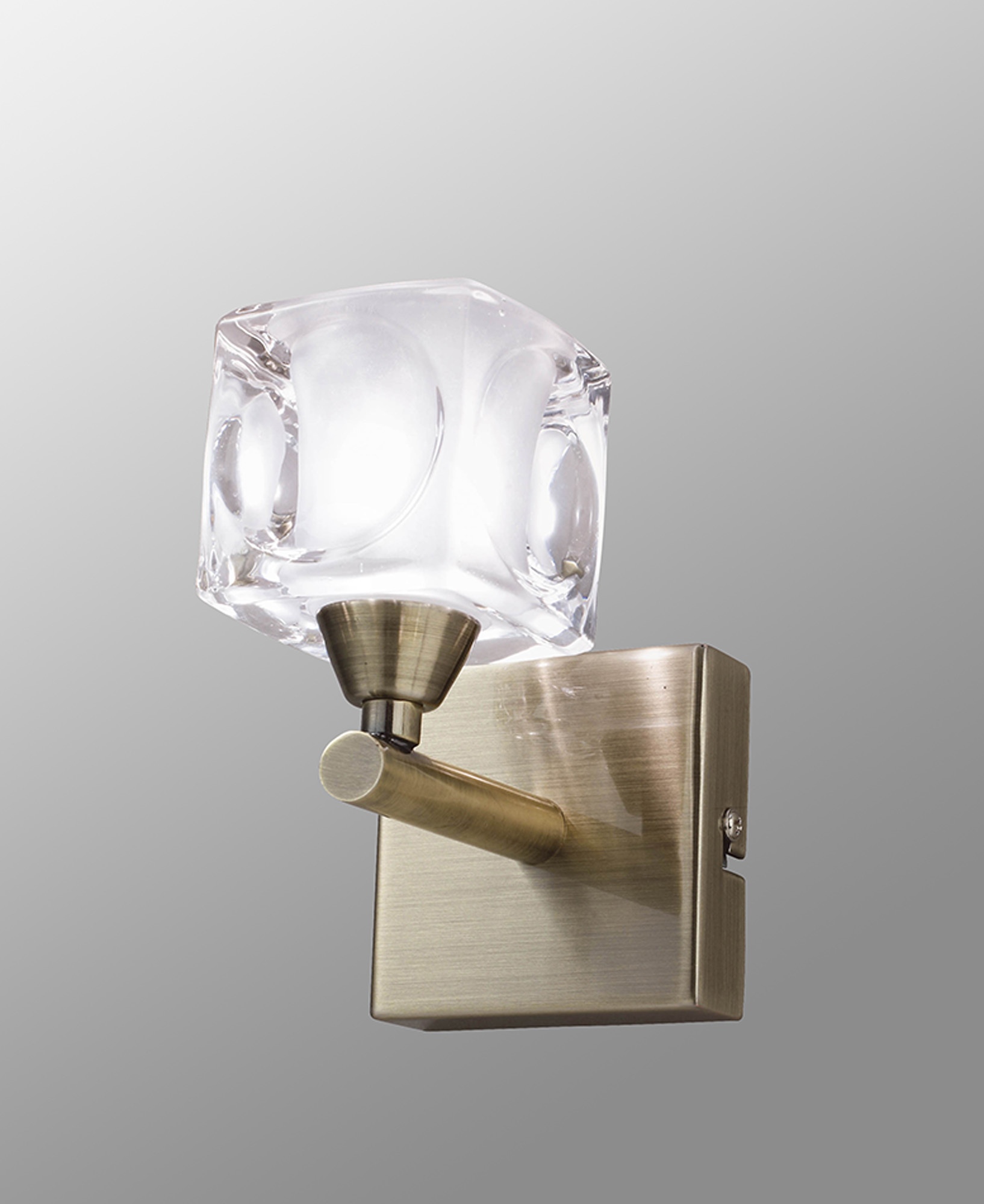 Cuadrax AB Wall Lights Mantra Armed Wall Lights Cuadrax AB Wall Lights Mantra Armed Wall Lights